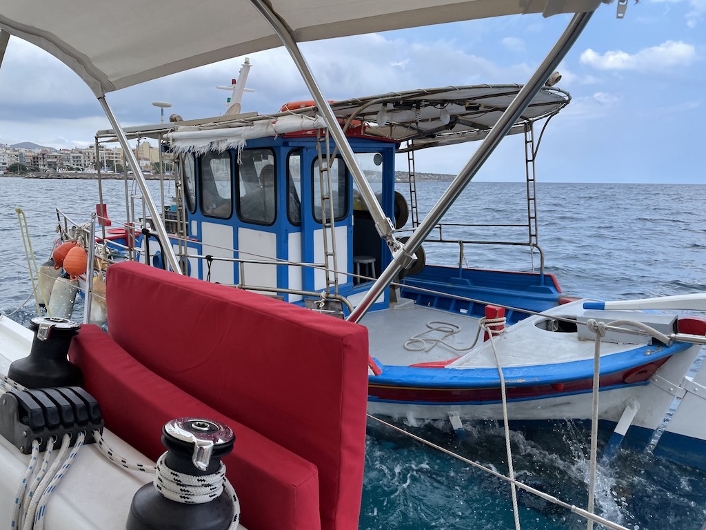 рыбак спаситель La Chica